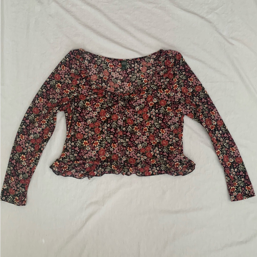 Cute Floral Crop - Picture 7 of 7